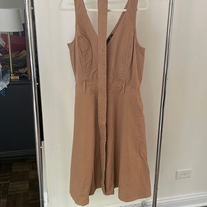 Cotton , Slevless Banana Republic dress.